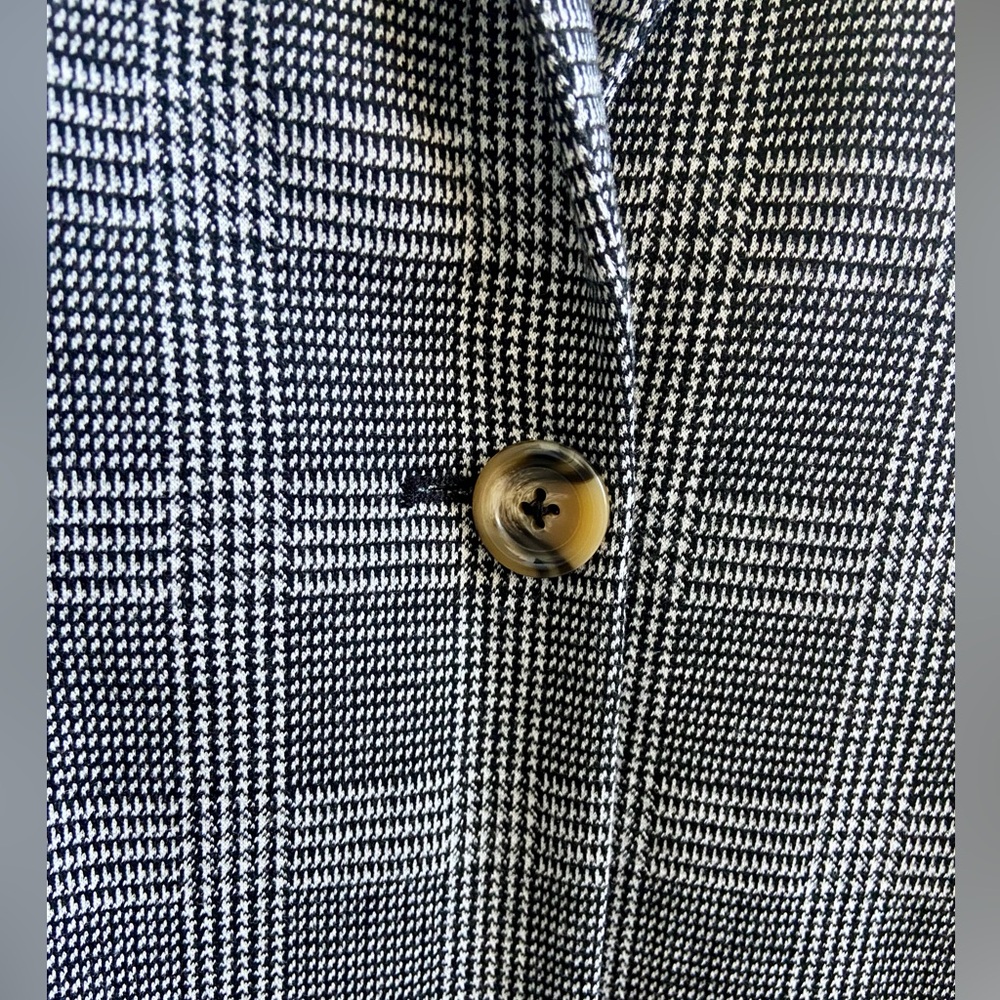 Beautiful Women’s blazer. Size XXL. Ricki’s. Fully lined. BNWT! Pockets. - Picture 4 of 8